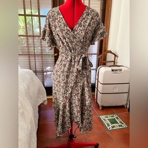 Wrap dress. Easy. Breezy. Cover girl!